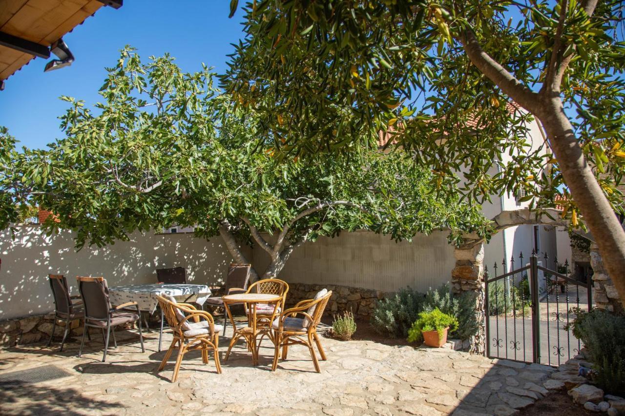 Apartments By The Sea Milna, Vis - 8895 Rukavac  Zewnętrze zdjęcie