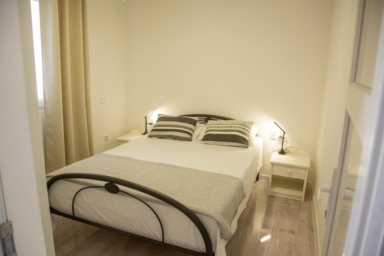 Apartments By The Sea Milna, Vis - 8895 Rukavac  Zewnętrze zdjęcie